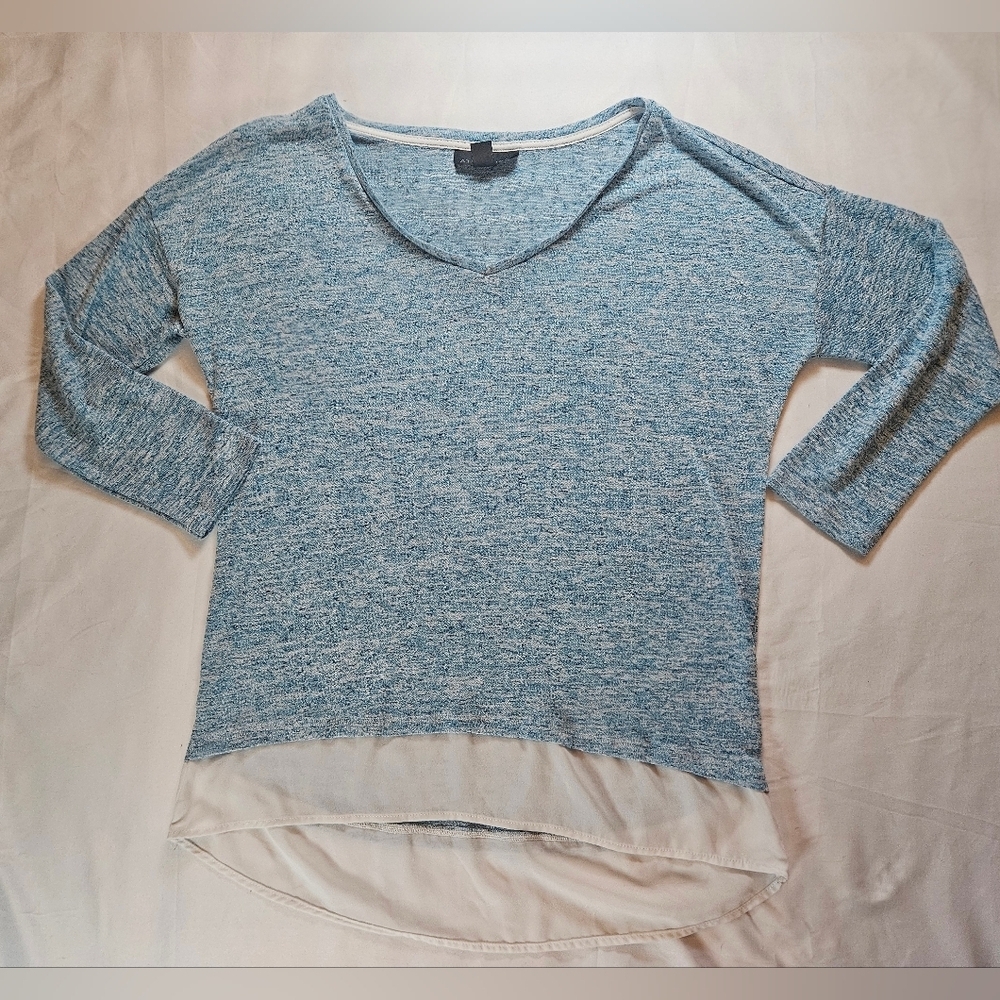 Attention Womens Blue Long Sleeve V Neck Faux Layer Lightweight Top Size Medium